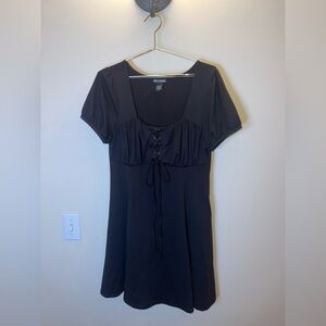 Hot Topic Black Lace-Up Fit & Flare Dress w/ Pockets – Size M